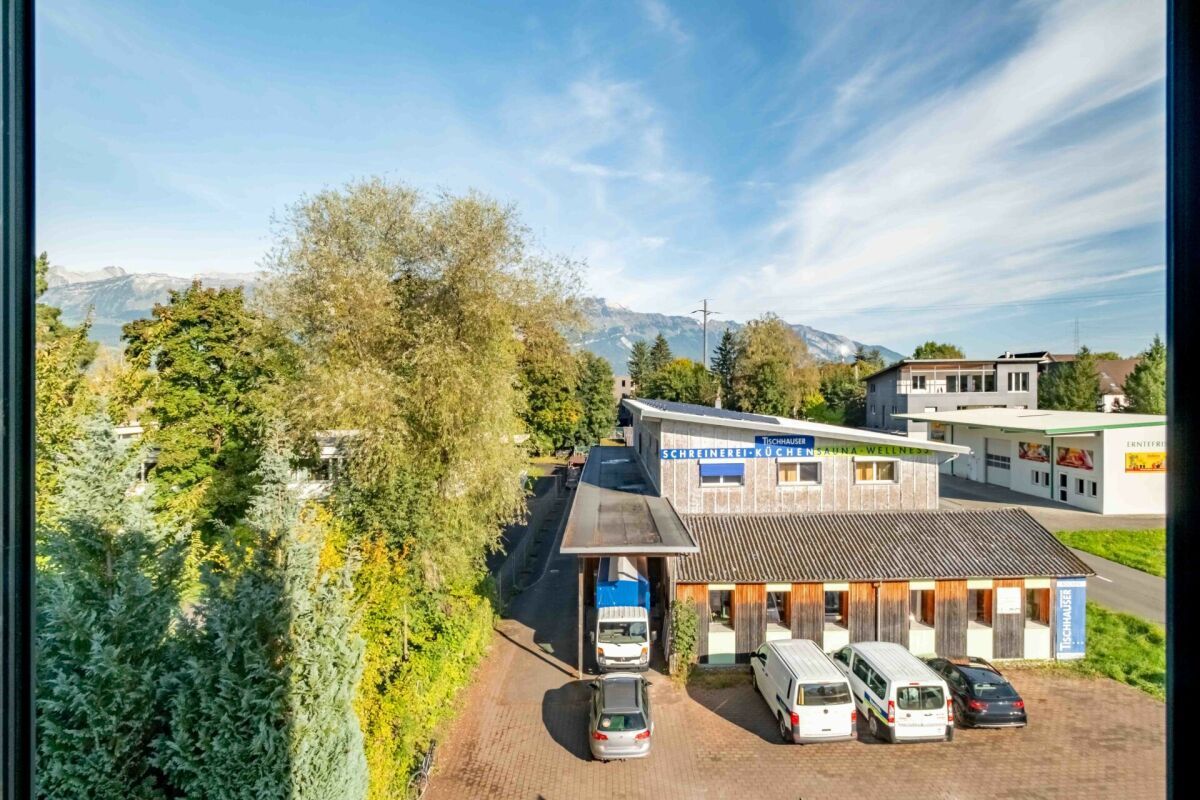 Attraktives buero fuer unternehmen und agenturen hell modern und zentral in buchs sg 1761831271 15 Attraktives Büro für Unternehmen & Agenturen - hell, modern und zentral in Buchs SG